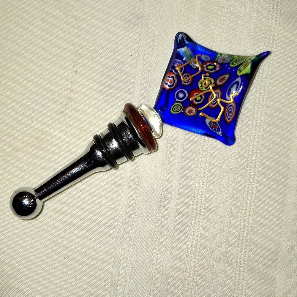 Glass wine stopper